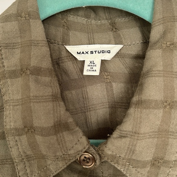 Moss green Max Studio button down shirt - Picture 2 of 7